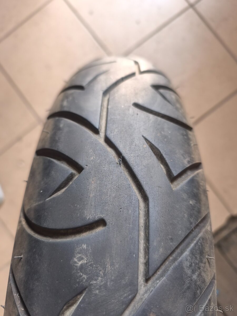 Pneumatika Pirelli 130/70-18