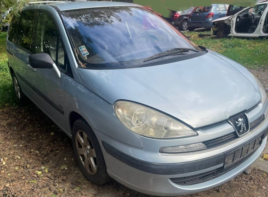 Peugeot 807 2.2 HDI predam 4HW MOTOR, trysky a iné OPEL COM