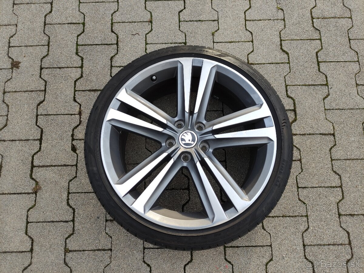 Kolesa 5x112 R19 ET50 8J
