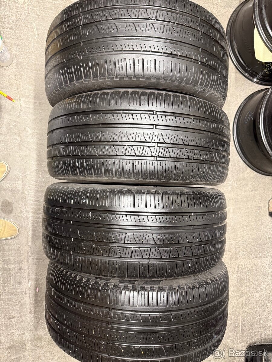 Pirelli 285/40 R21 celorocne 5mm - 4ks