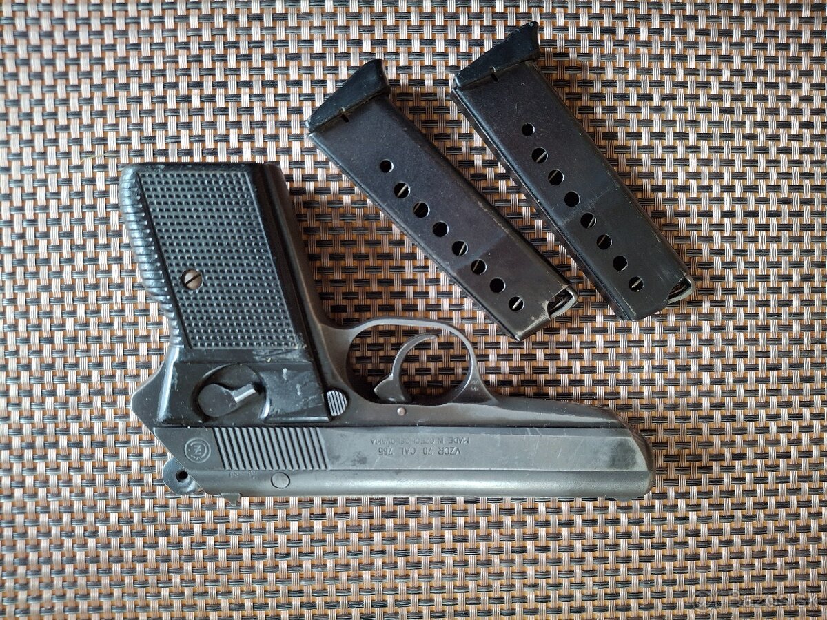 CZ 70