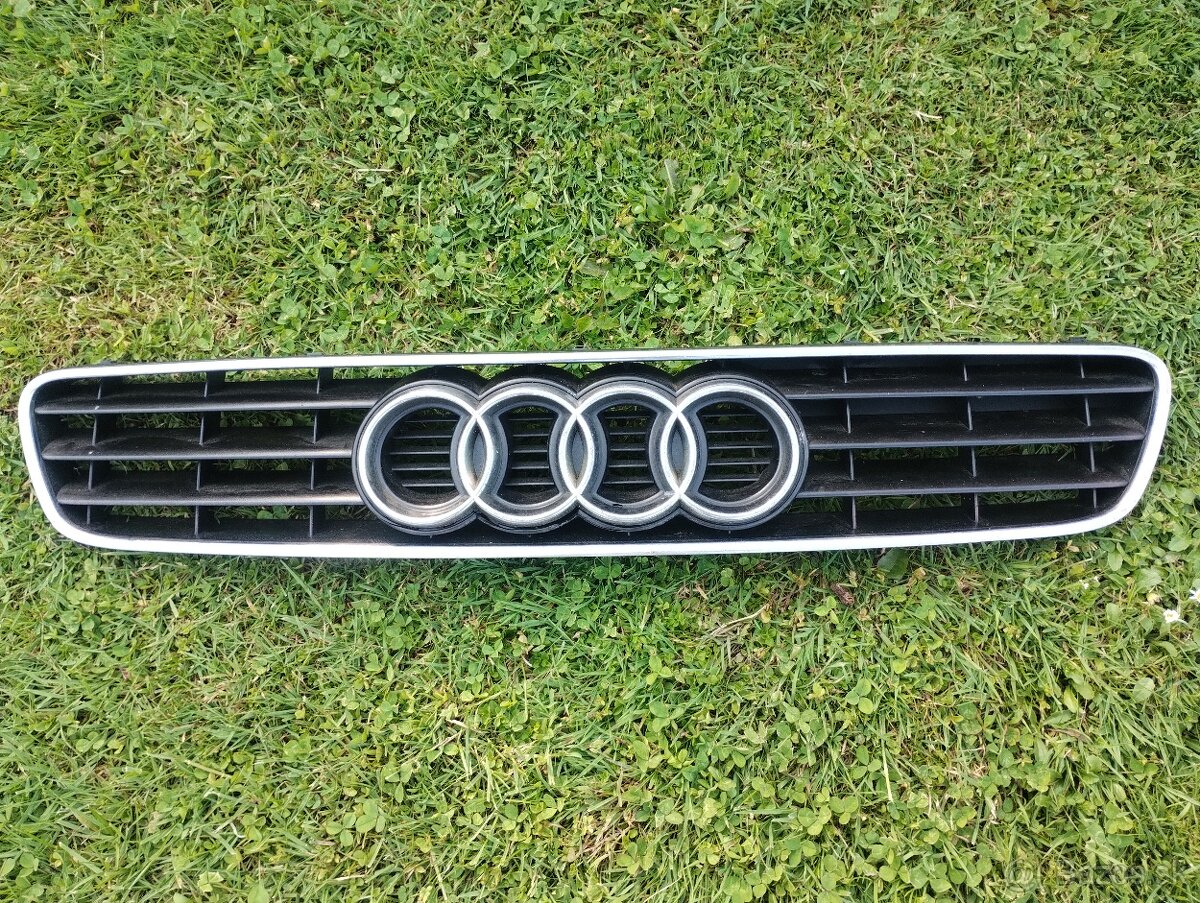 Maska( mriežka ) chladiča A3 8L/ 8L0807683
