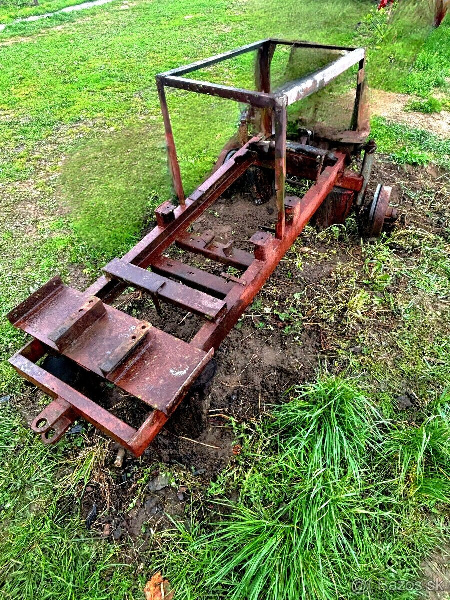 Malotraktor - ram