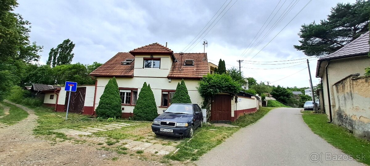 Na predaj rodinný dom pri Novom Meste nad Váhom