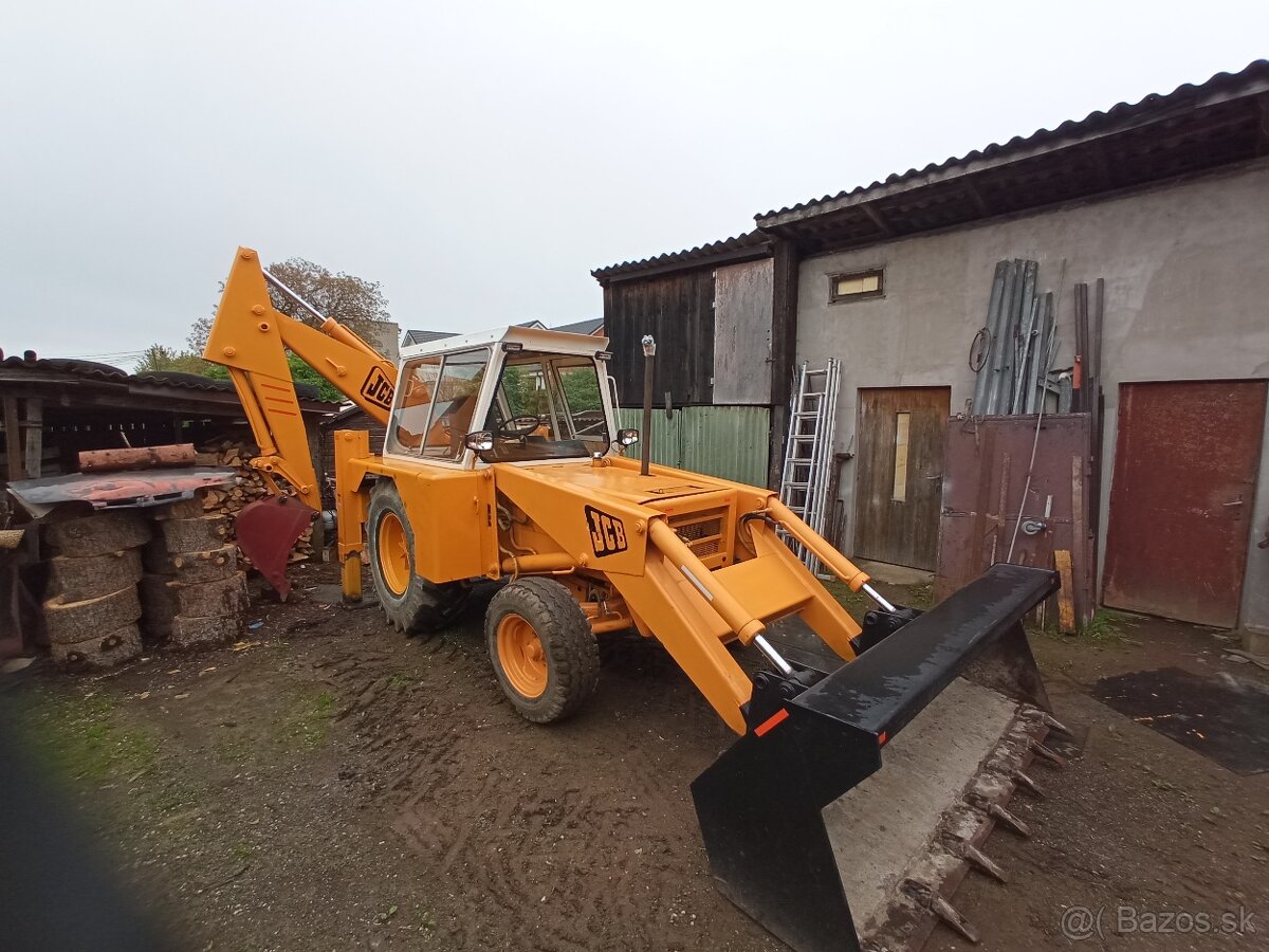 Traktor bager JCB