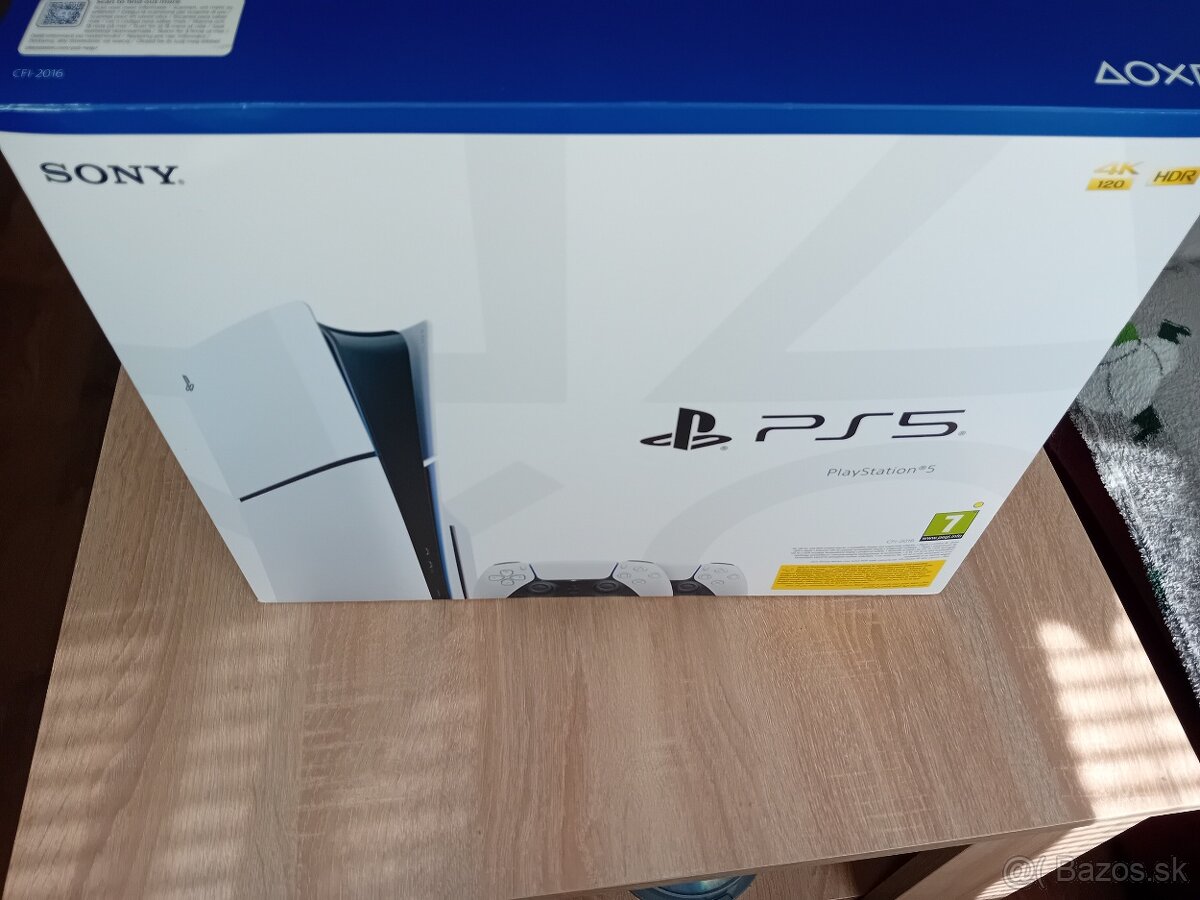 PS 5 slim 1T s mechanikou-cisto nova