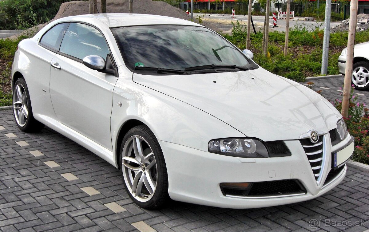 Kúpim alfa Romeo gt