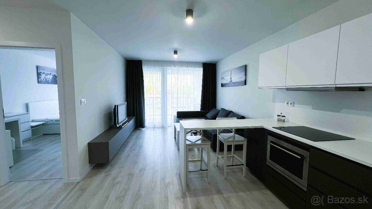 Ružinov prenájom 2 izb. byt s balkónom 60m2