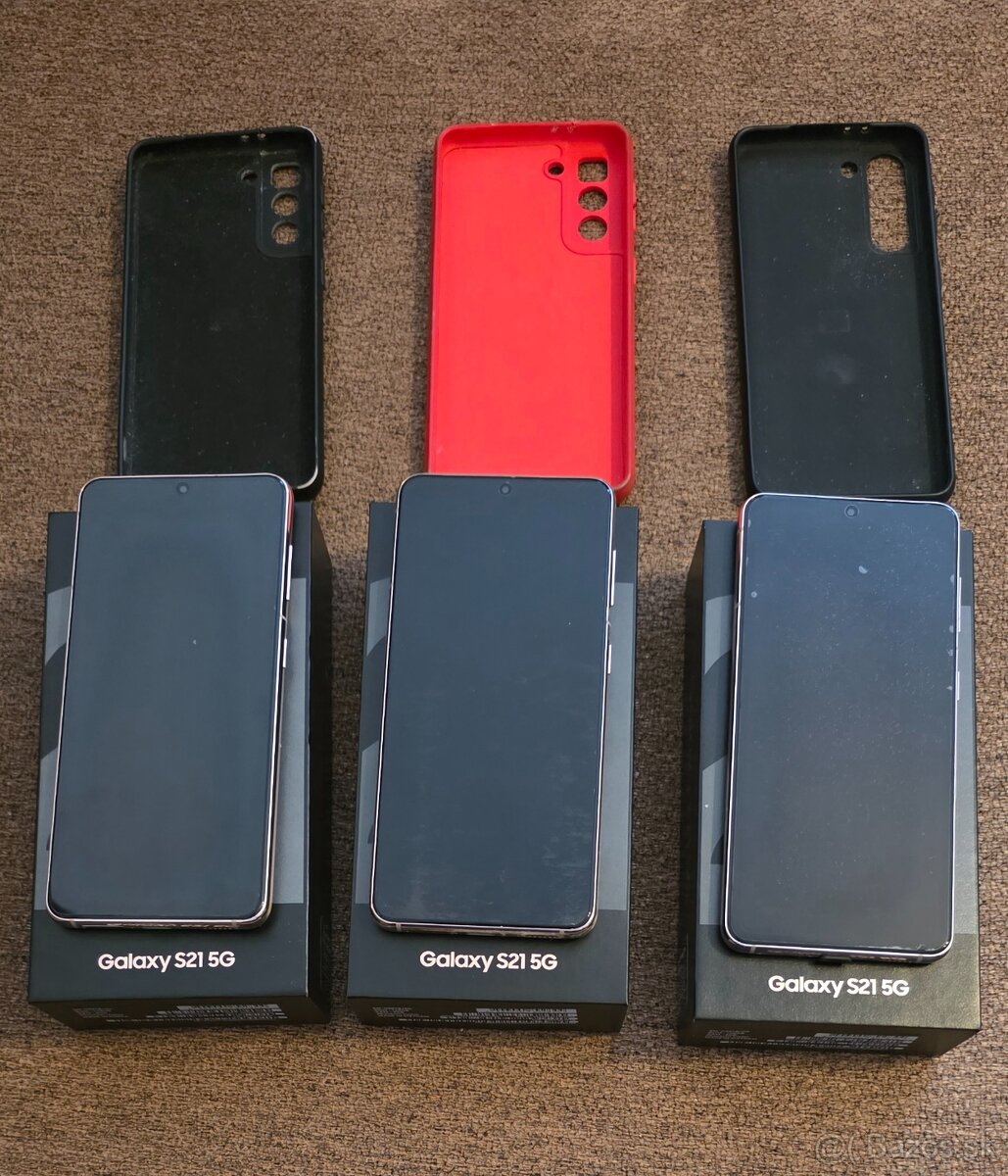 Samsung Galaxy S21 - 3 ks