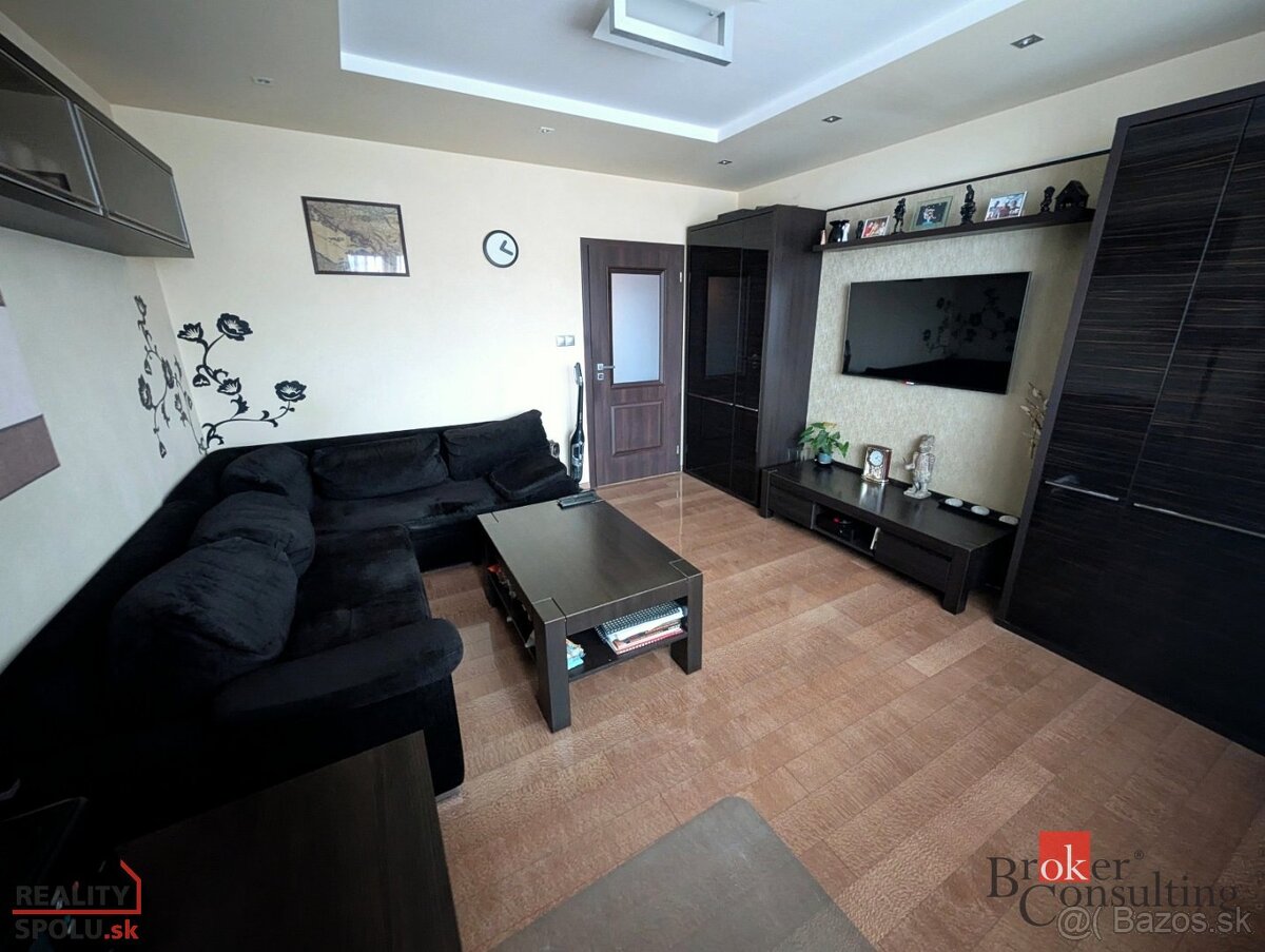 Moderný, 2 izbový byt, kompletná rekonštrukcia, Banská Bystr