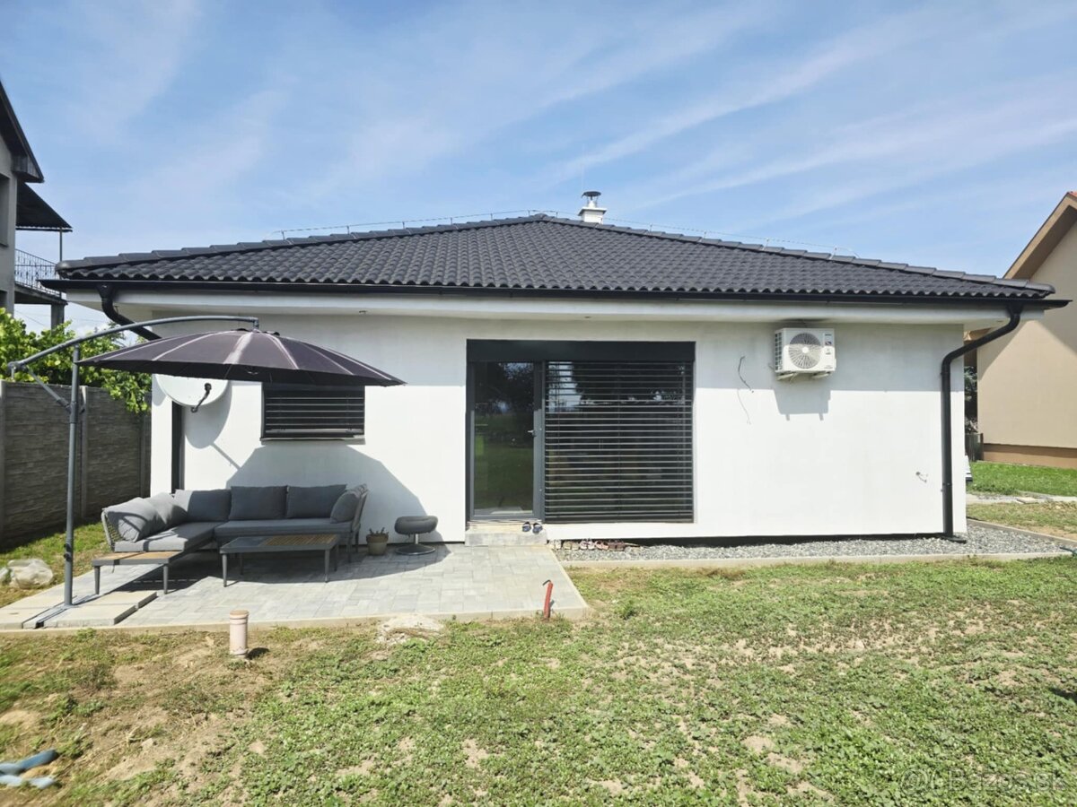 NOVOSTAVBA Tekovské Lužany