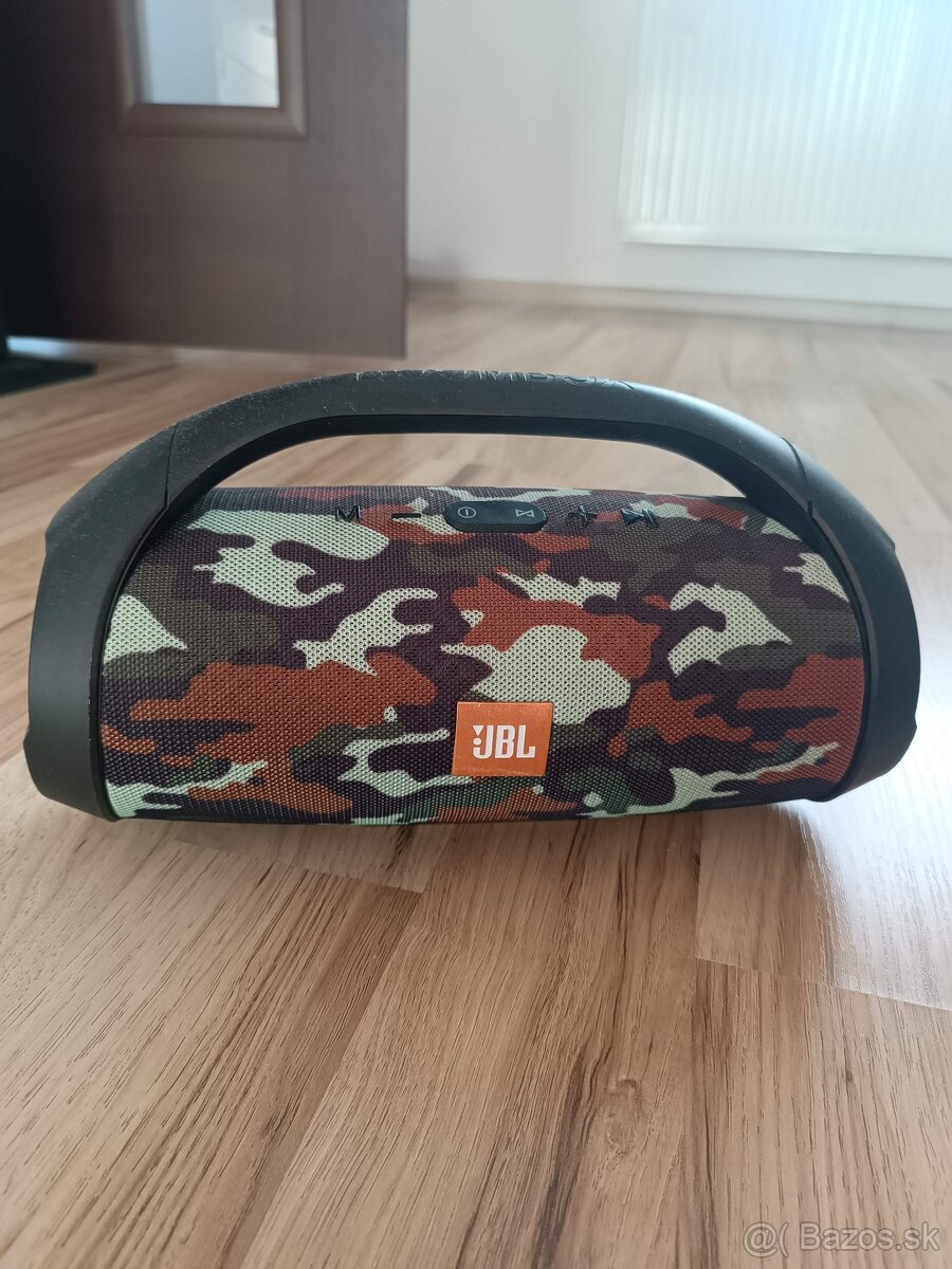 JBL Boombox