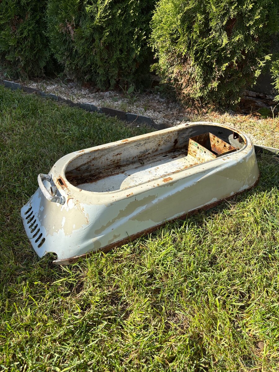 Podsedlovy plech čz 175 skúter