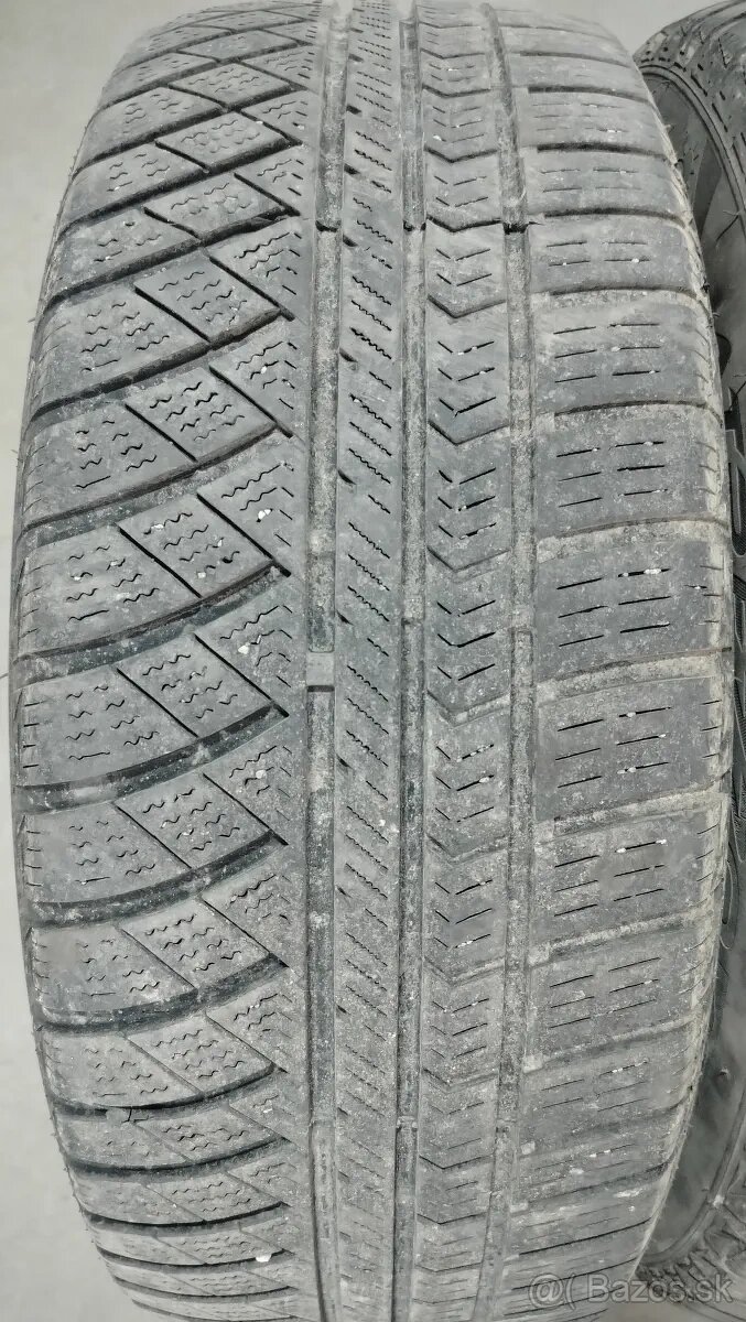 Celoročná pneumatika 4ks 215/60 R16 99H Sailun 4Season