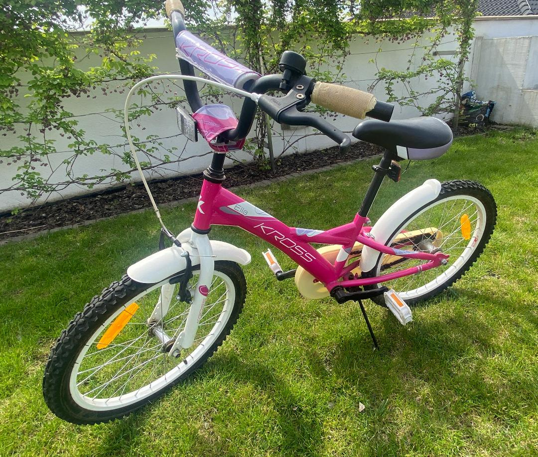 Bicykel ružovobiely dievčensky