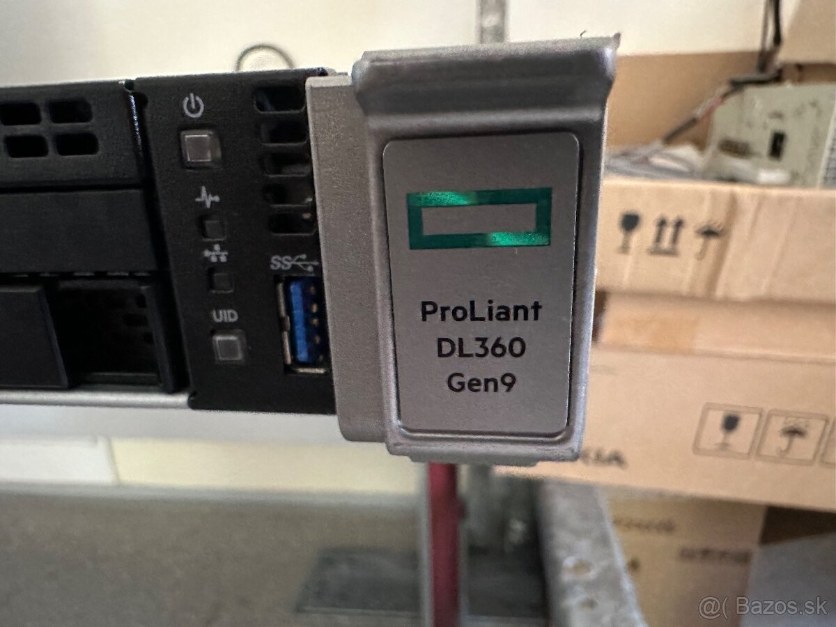 HP Proliant DL360 G9