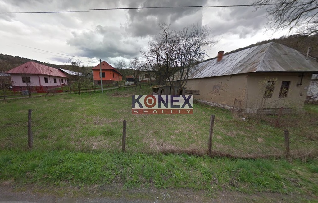 Pozemok v peknom prostredí obce Osadné