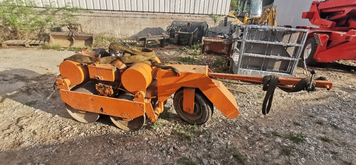 BW 76 C vybračný valec