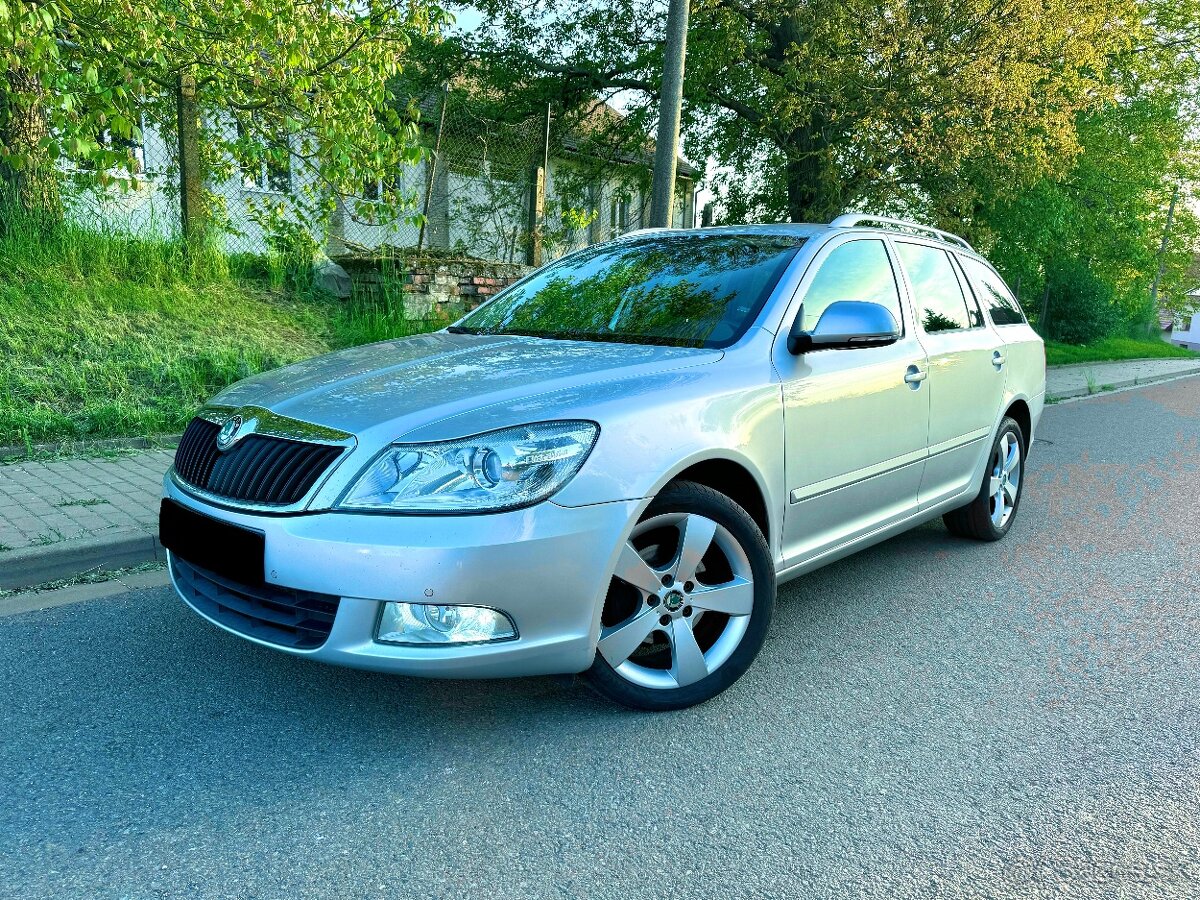 Škoda Octavia 1.6TDI 77kw Elegance 219 000km