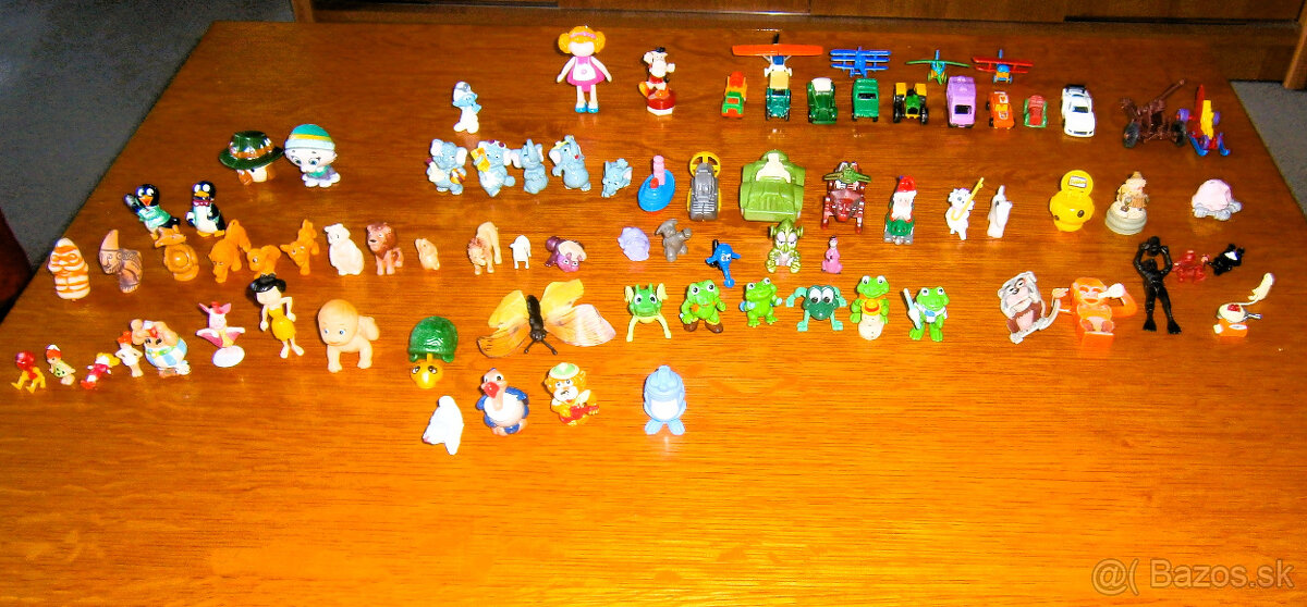 KINDER SURPRISE figúrky predám