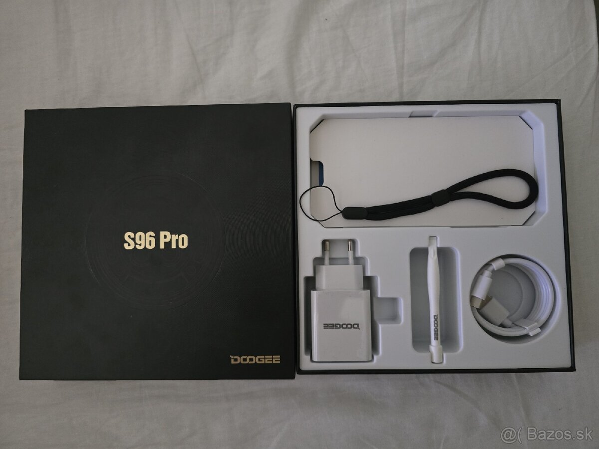 Mobil Doogee S96 pro