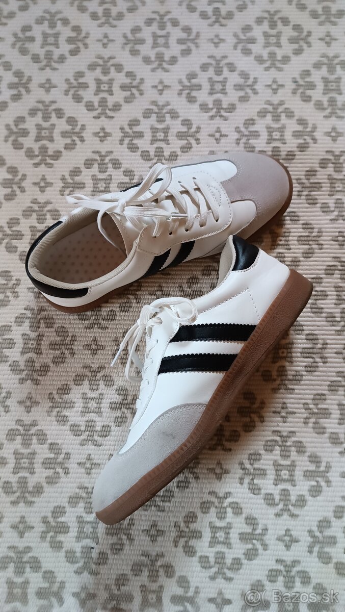 Tenisky v štýle Adidas