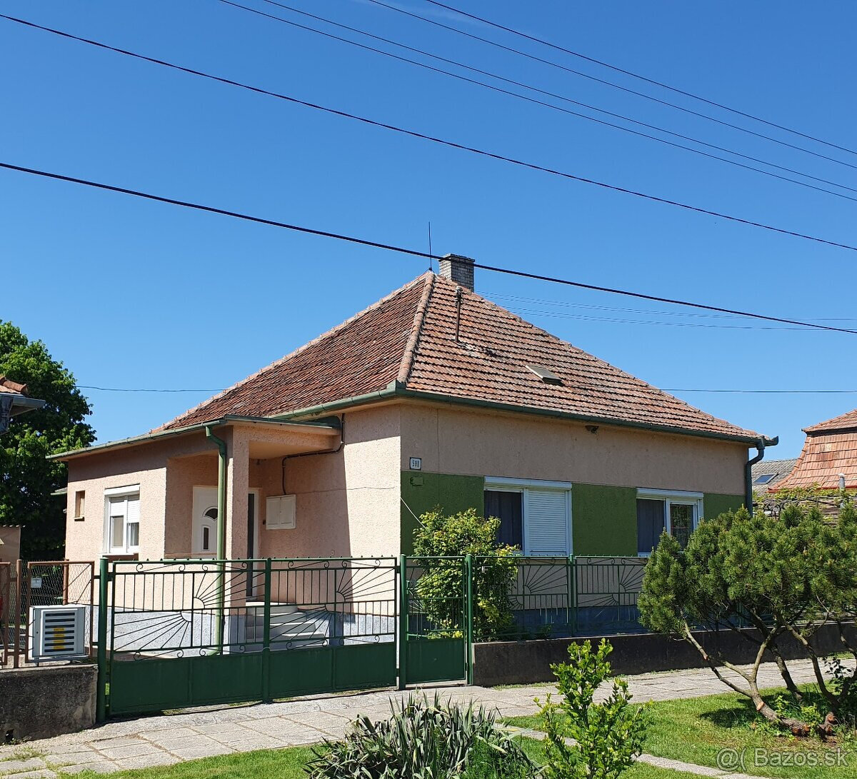 Útulný rodinný dom na predaj - Iža