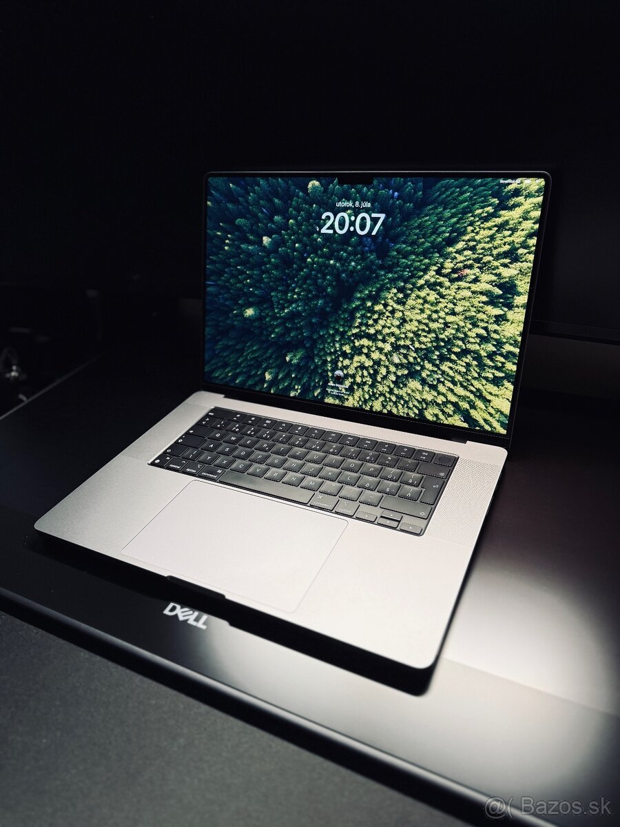 Macbook Pro 16 palcový, M2 Pro, 512GB, Space grey