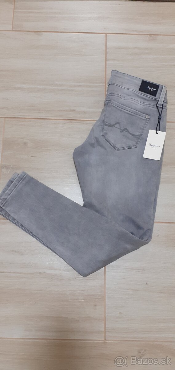 Dámske sivé rifle Pepe Jeans