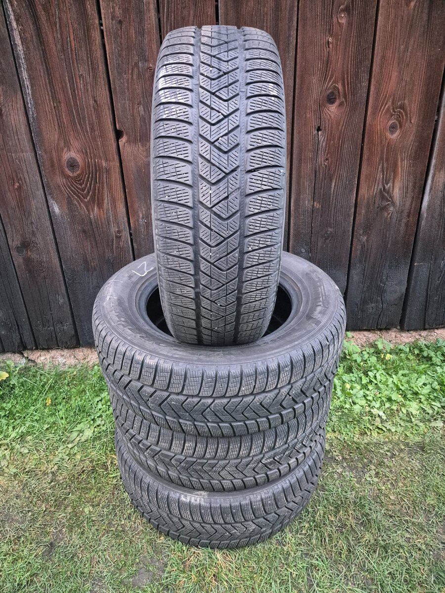 Pneumatiky Pirelli Scorpion Winter 235/65 R17 108H