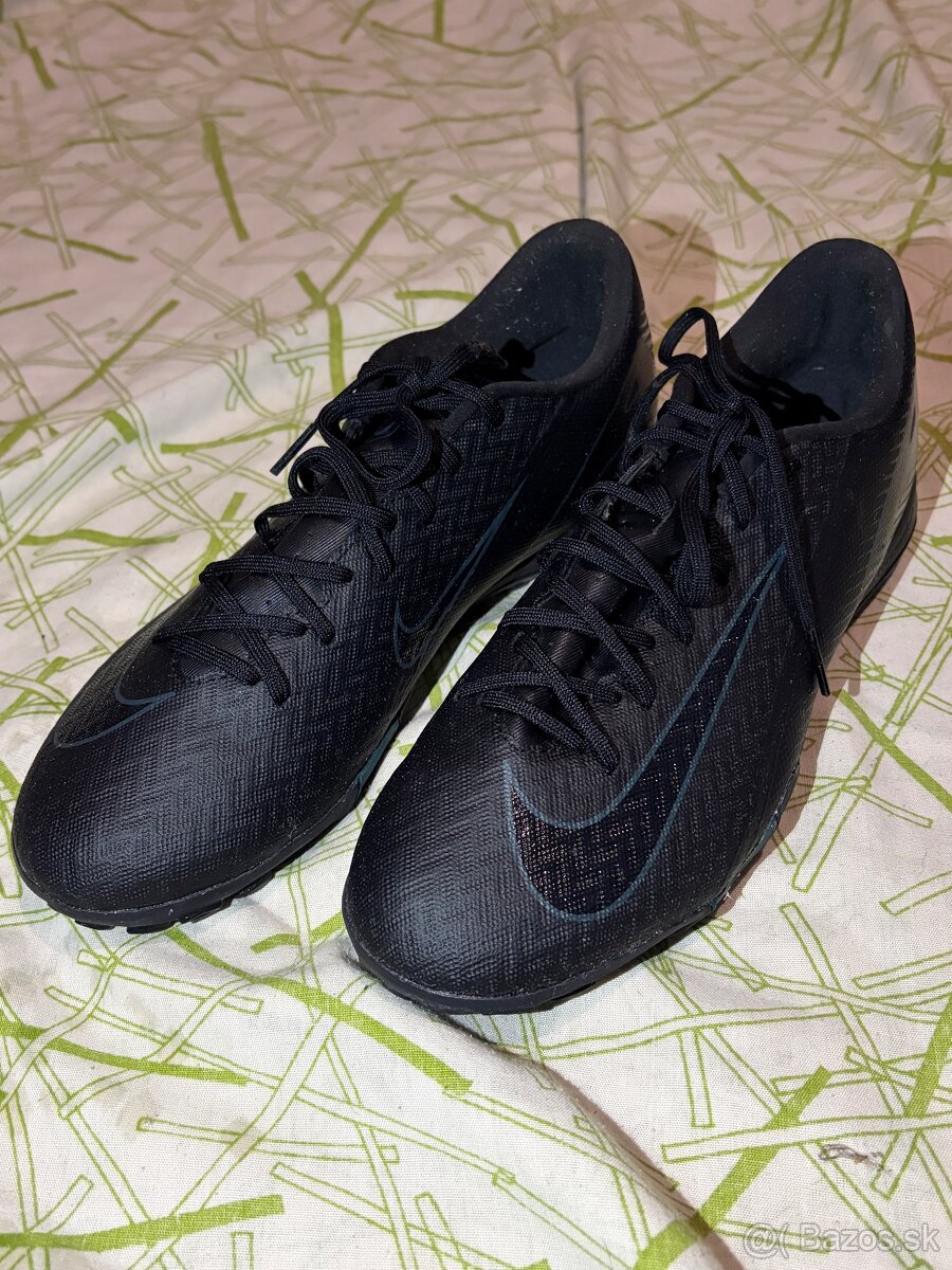 Nike mercurial zoom vapor