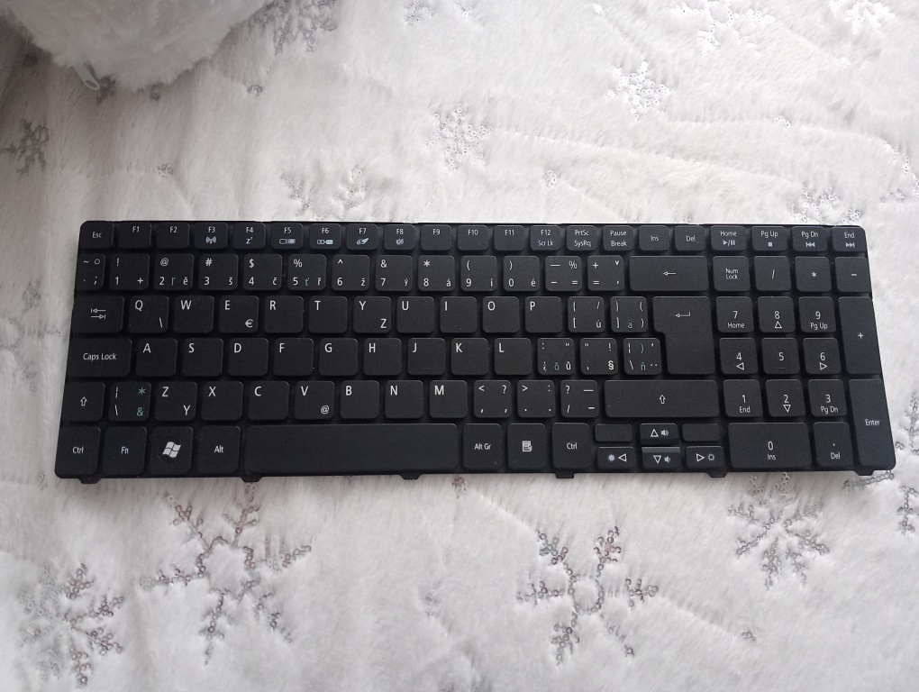 predám klávesnicu pre notebooky Acer