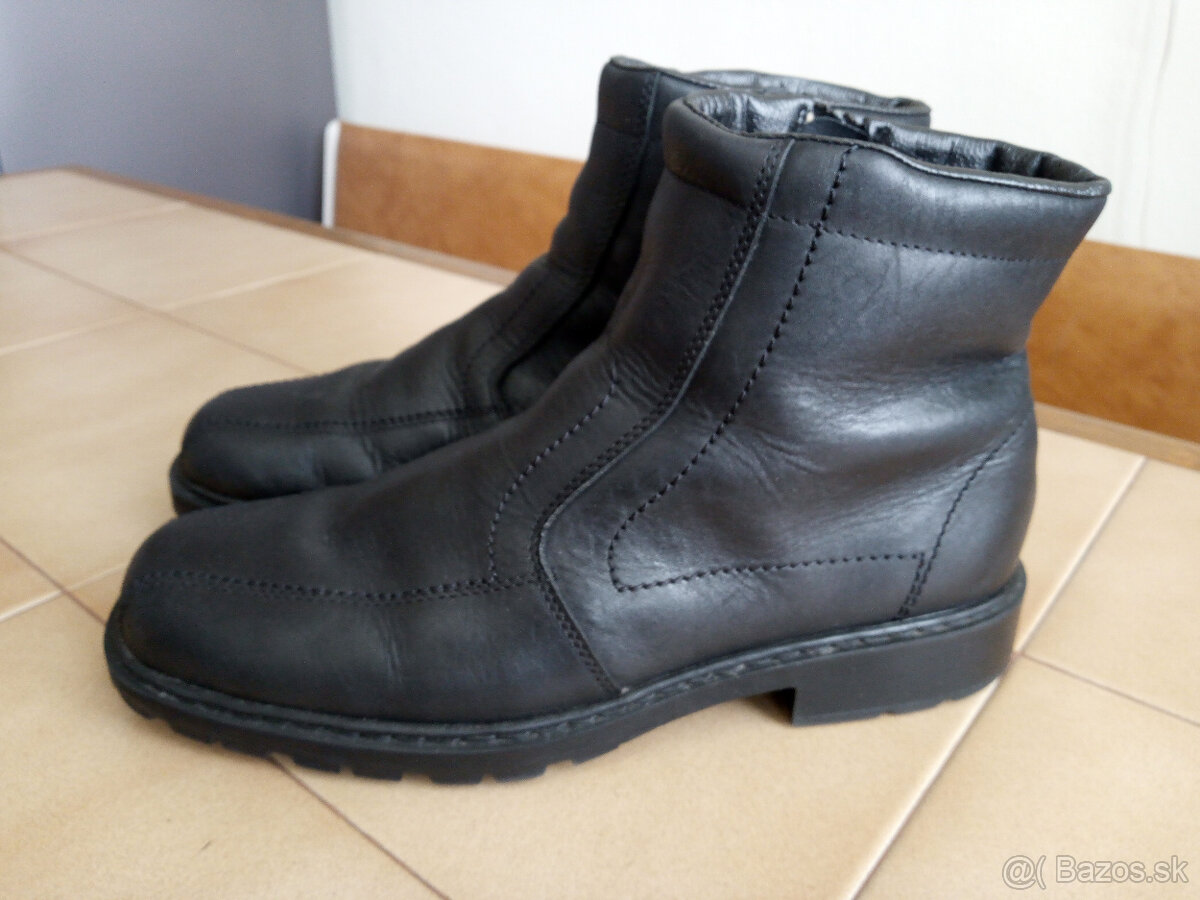 Panske zimne kozene cizmy RIEKER.