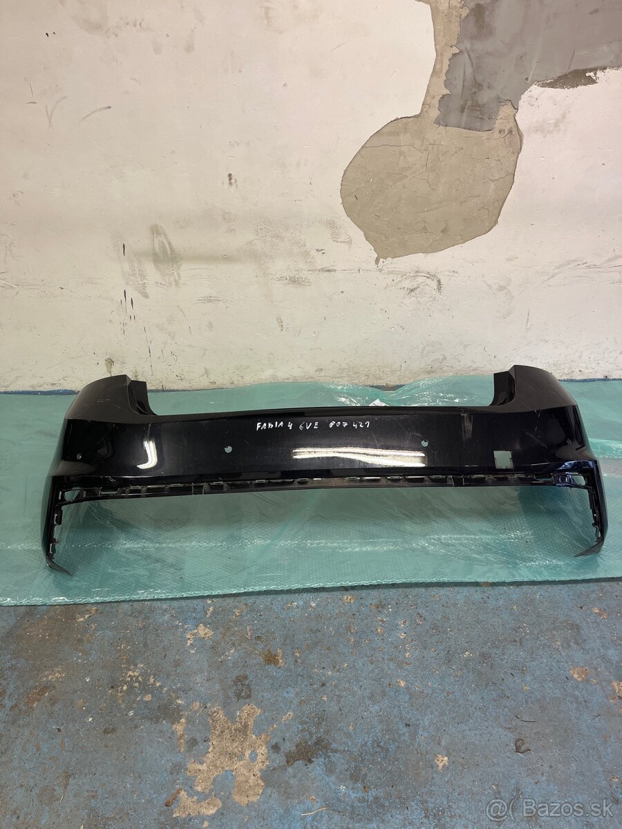 Zadny nárazník š Fabia 4