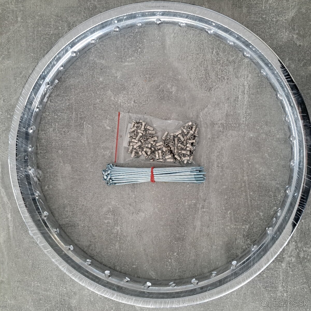 Chromovaný ráfik 1,6x16 JAWA Pionier, SIMSON