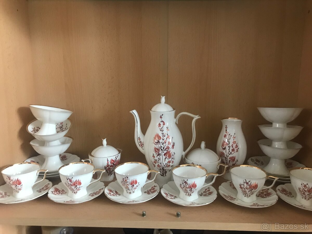 Porcelánová kávová sada