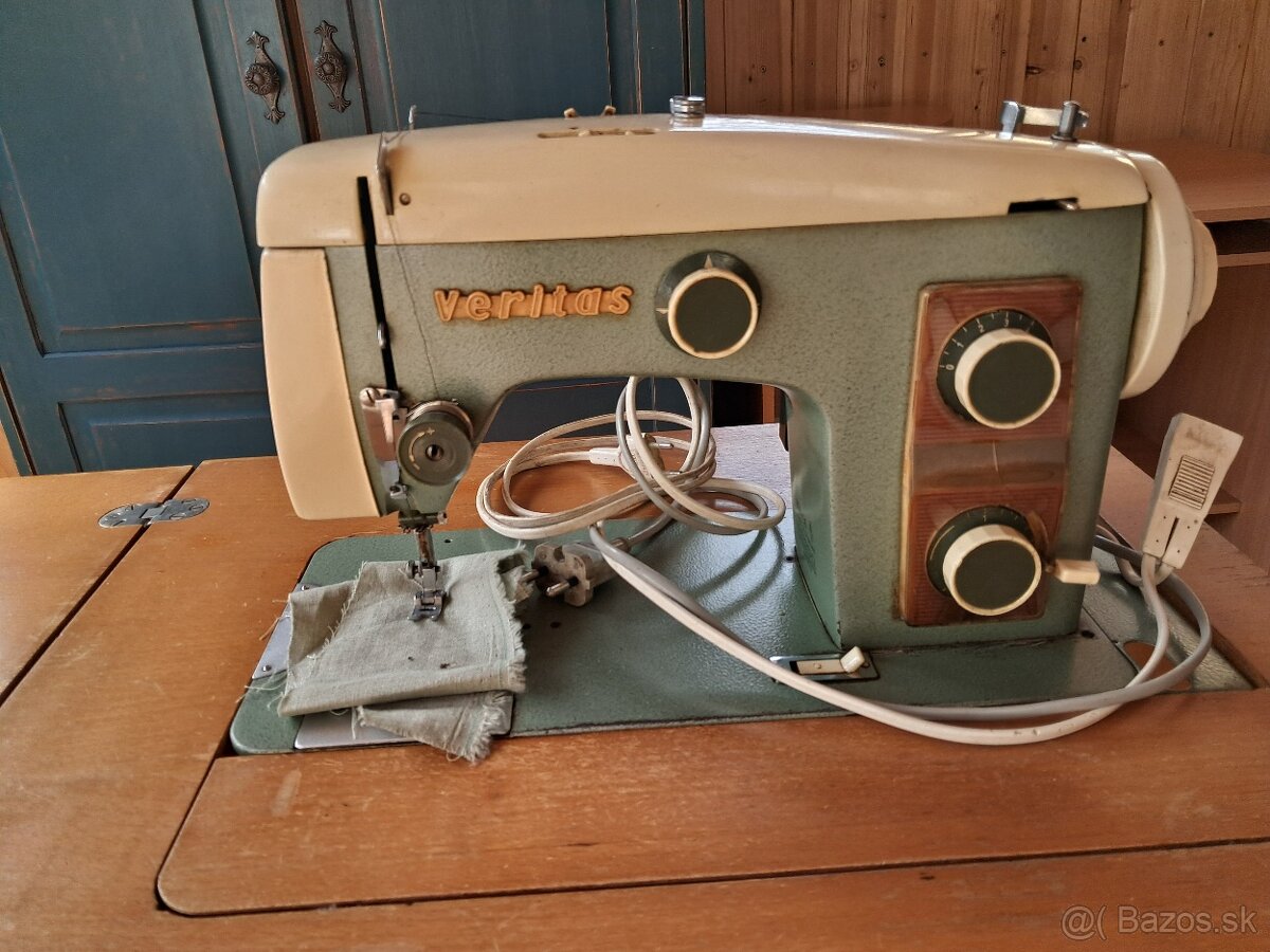 Predám šijací stroj