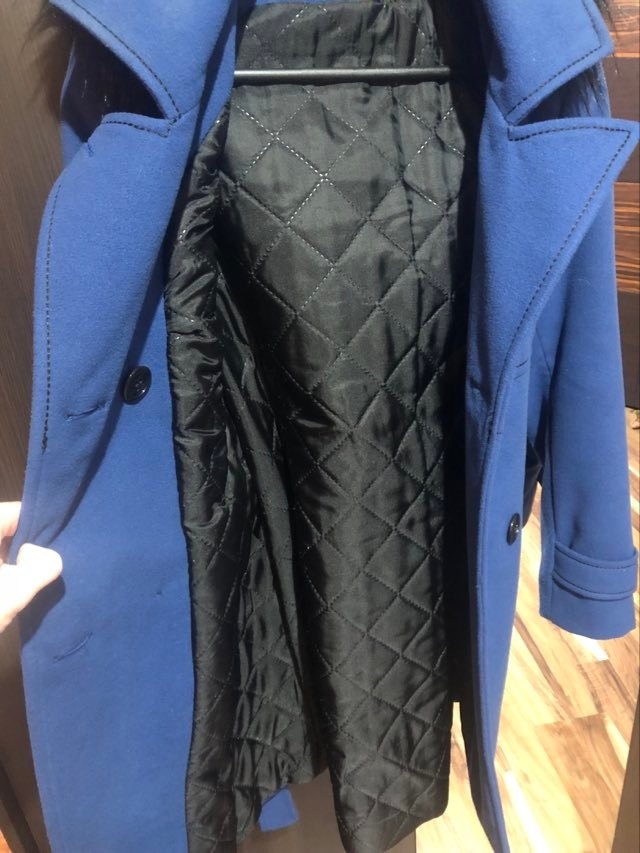 Dámsky vyteplený kabát - S