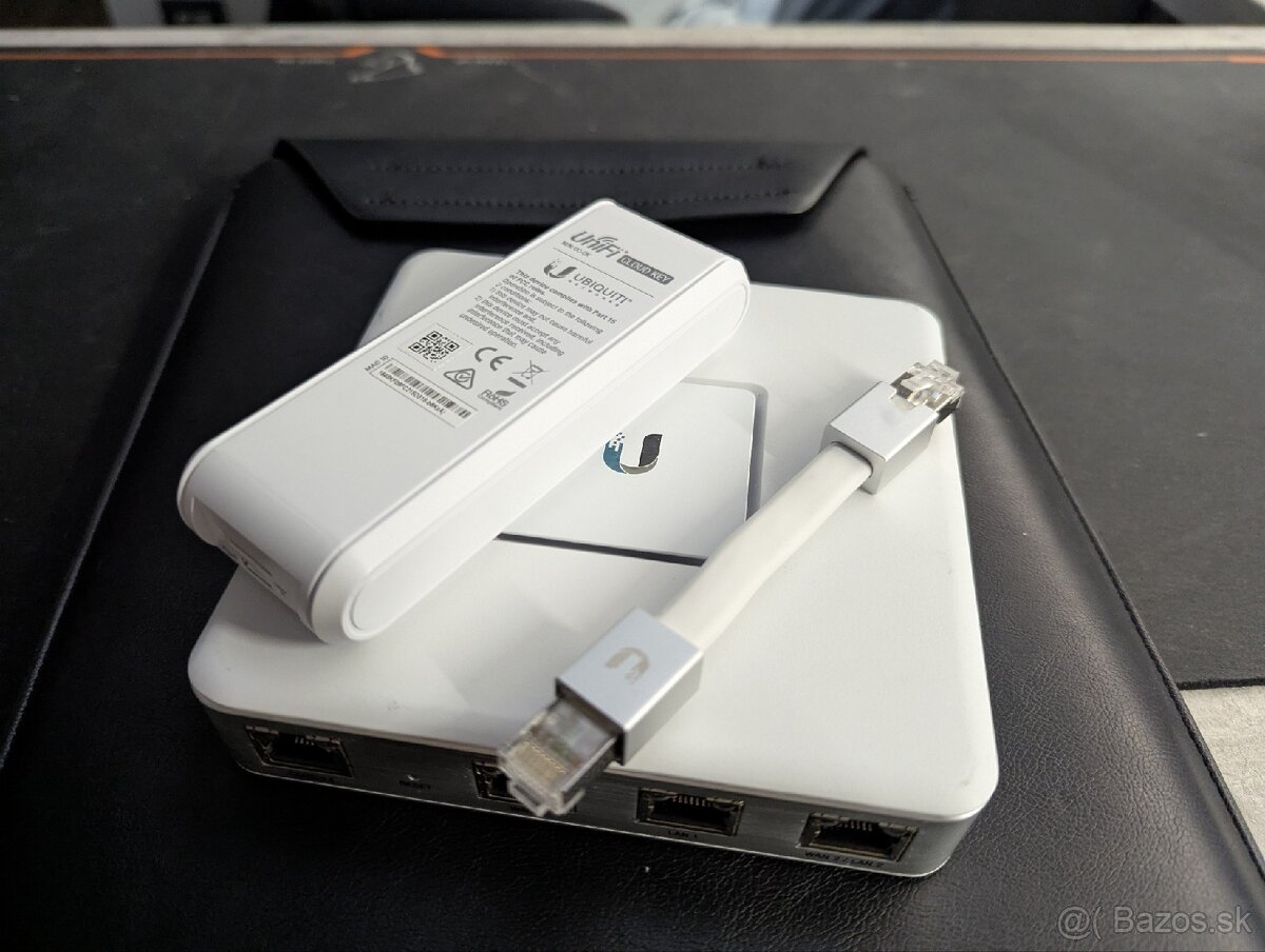 Unifi gateway ( USG ) + cloud key