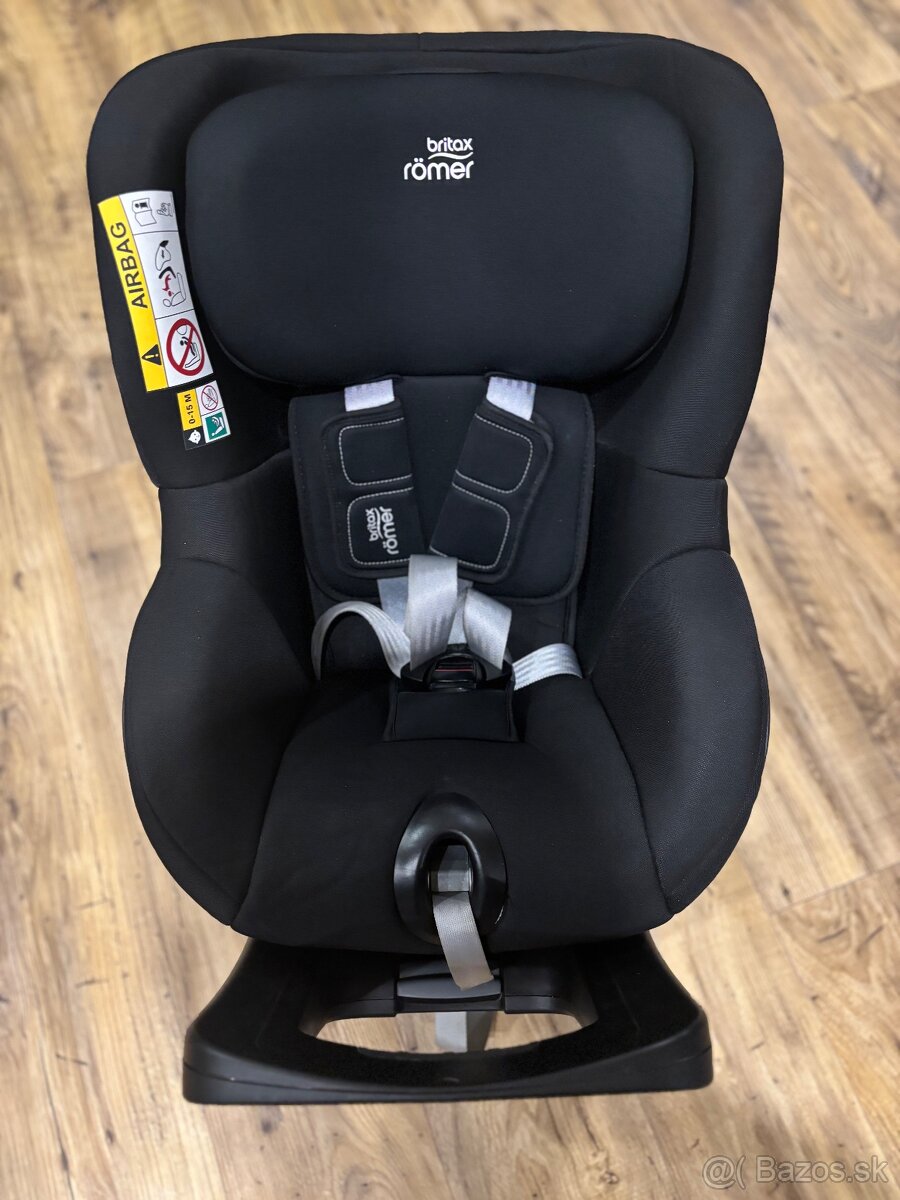 Britax Römer dualfix M i-size