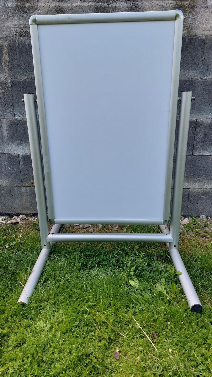 REKLAMNÝ Pútač Banner Stojan-prenosný