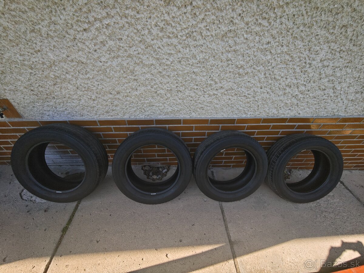 Bridgestone Dueler H/L 235/60R18