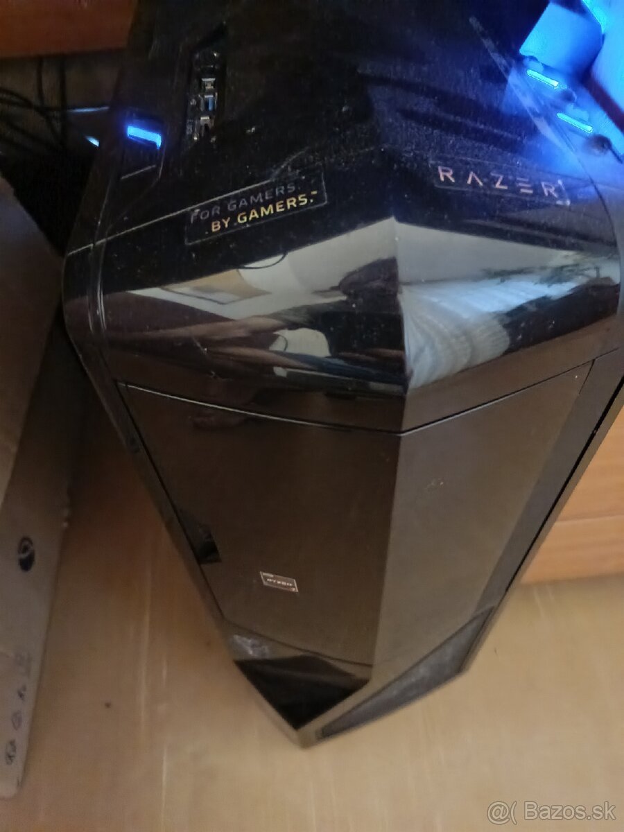 Predám Pc AMD Ryzen 7 5800x 1tb SSD, 2tb HDD