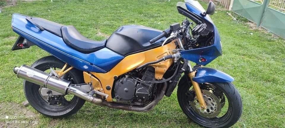 Suzuki 600