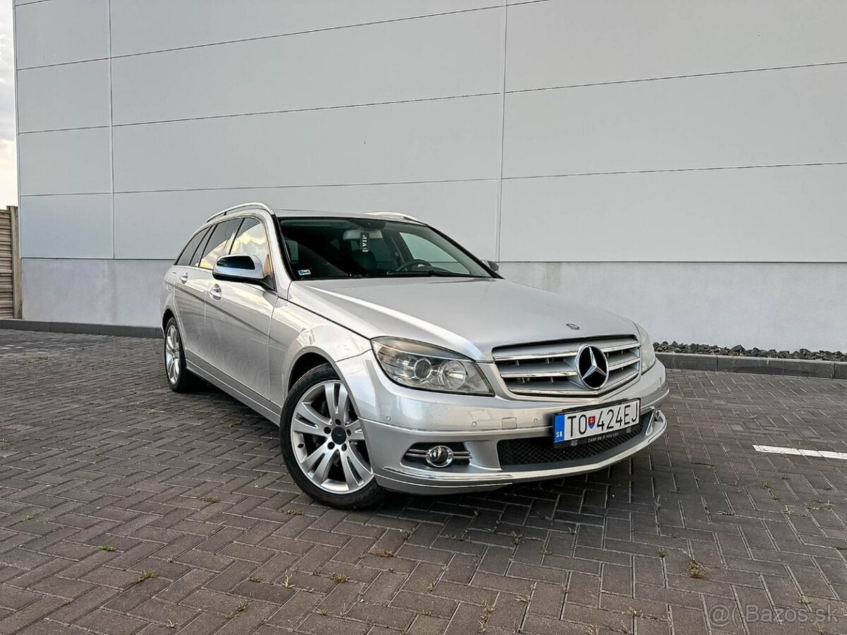 Mercedes-Benz C trieda Kombi 320 CDI Avantgarde A/T 4-matic