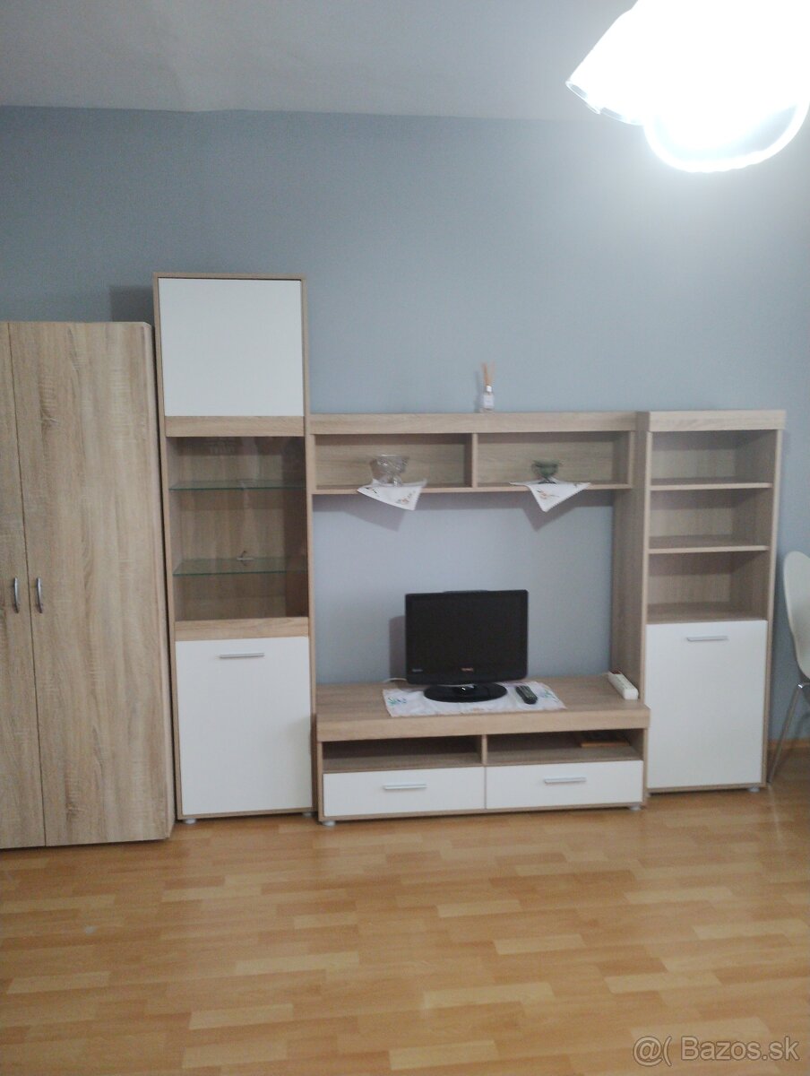 prenajmem garsonku v Piešťanoch od 1.9.2025