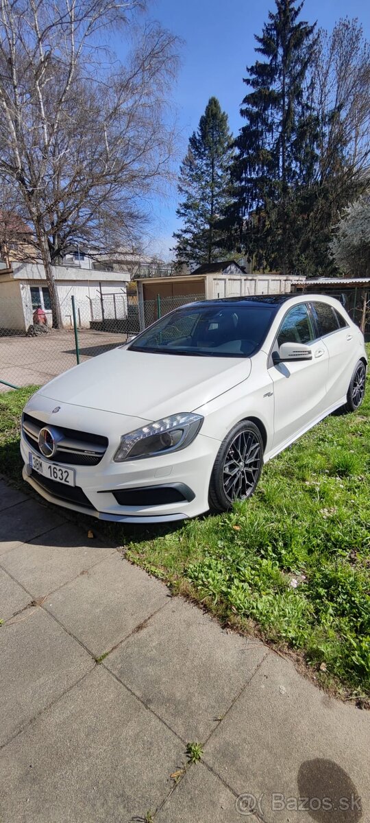 Mercedes- Benz A 45 AMG 4 MATIC