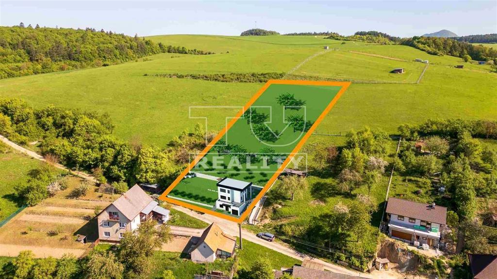REZERVOVANÉ Stavebný pozemok- Dolný Lieskov- 4770 m2