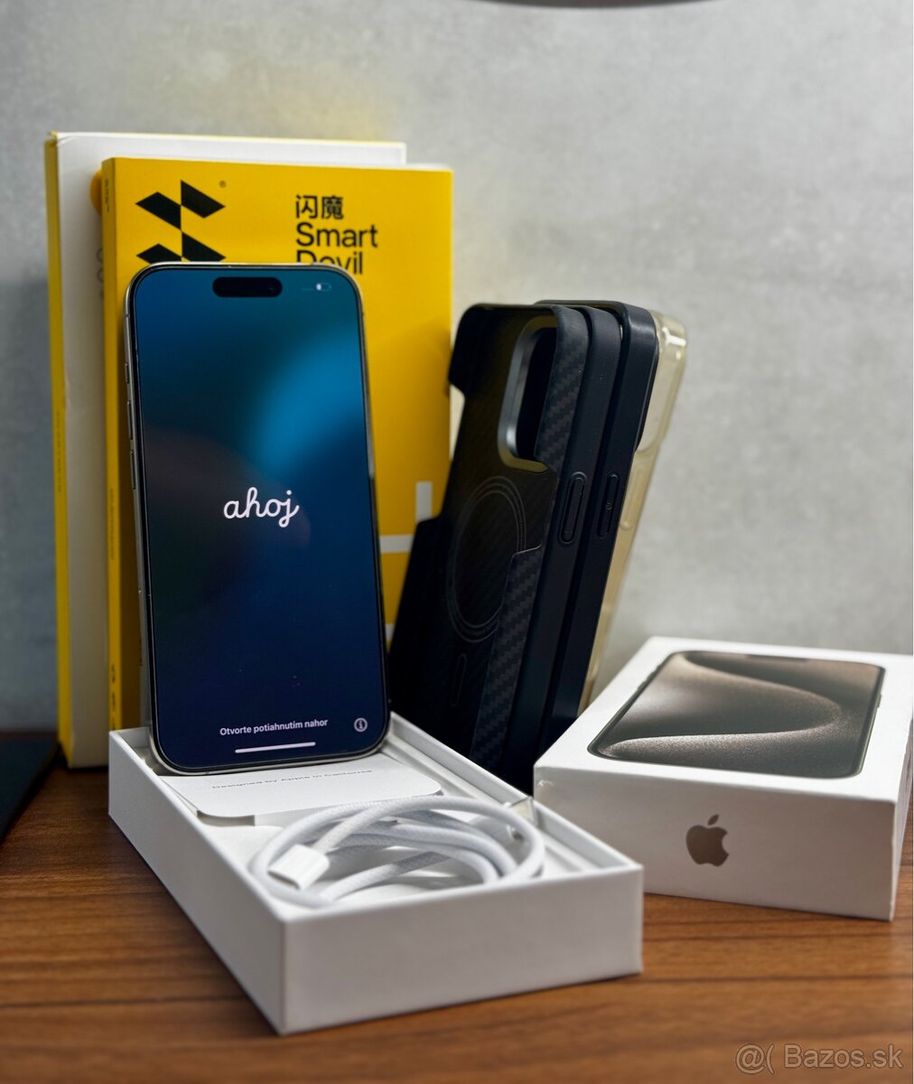iPhone 15 Pro Natural Titanium