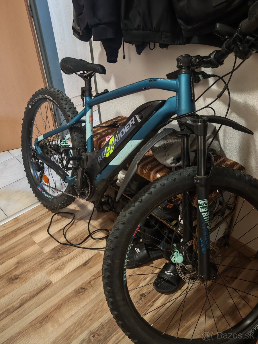 Rockrider e st900